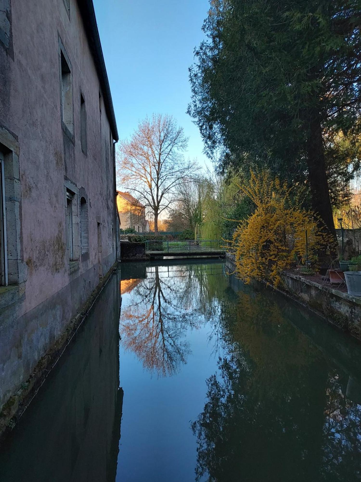 Chambre Independante Dans Le Moulin Pouilly-sur-Vingeanne Buitenkant foto